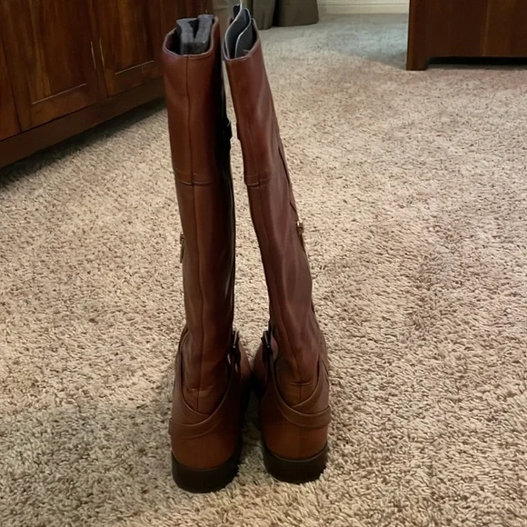 Coach - Brown, tall, leather boots with 1/2 side zip. Size 9B - Picture 8 of 8